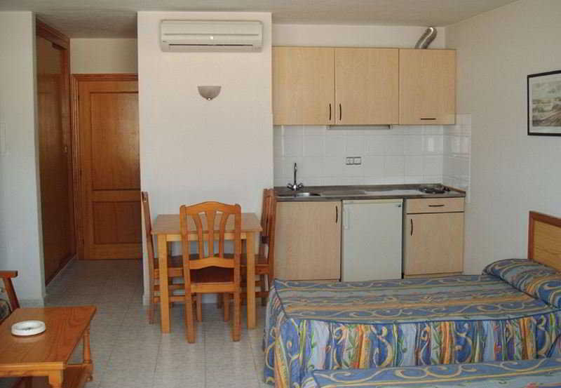 Aparthotel Flats Friends Tropicana San Antonio  Bagian luar foto