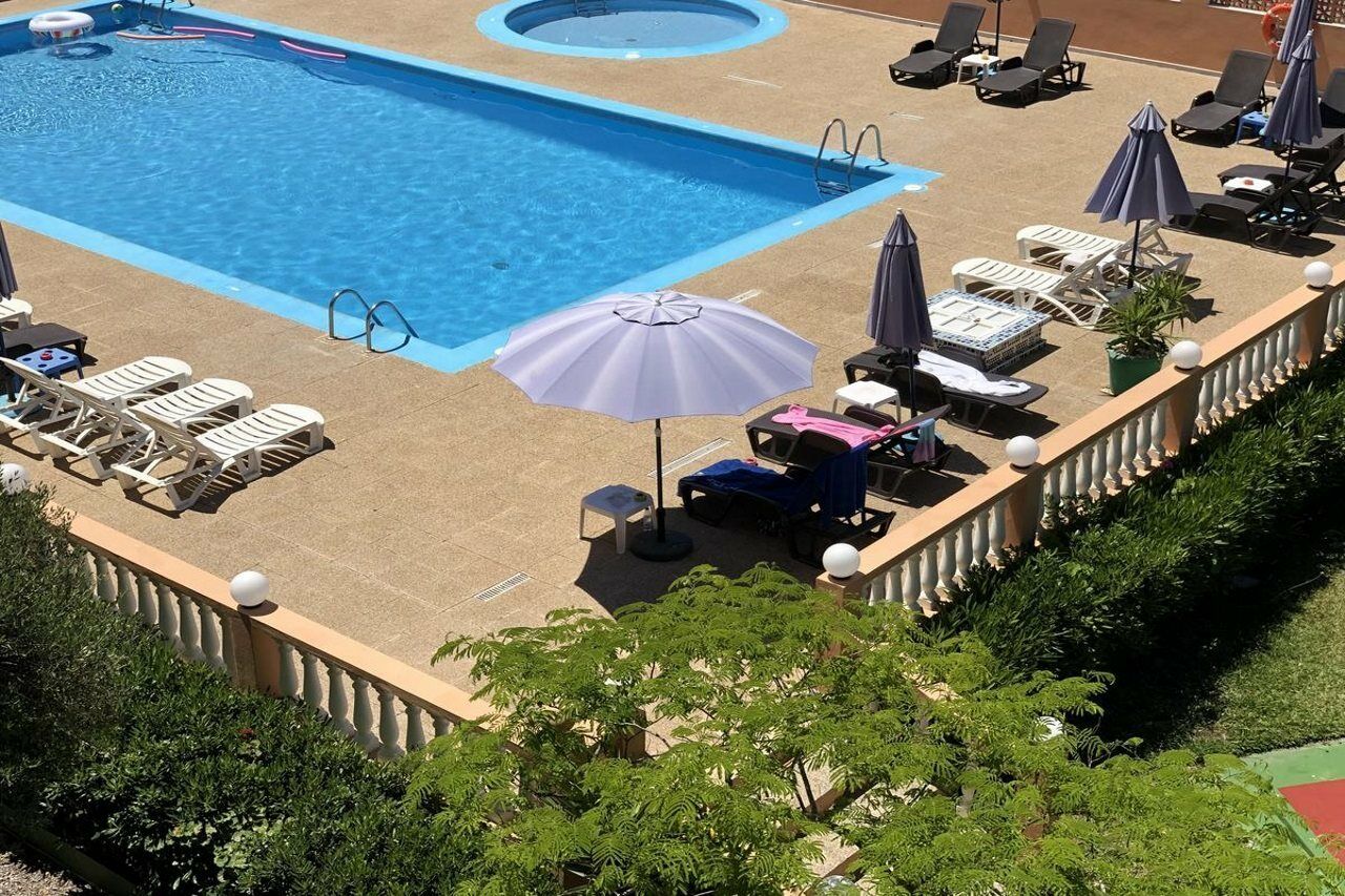 Aparthotel Flats Friends Tropicana San Antonio  Bagian luar foto