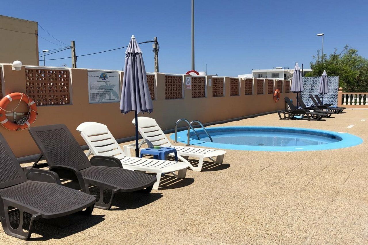 Aparthotel Flats Friends Tropicana San Antonio  Bagian luar foto